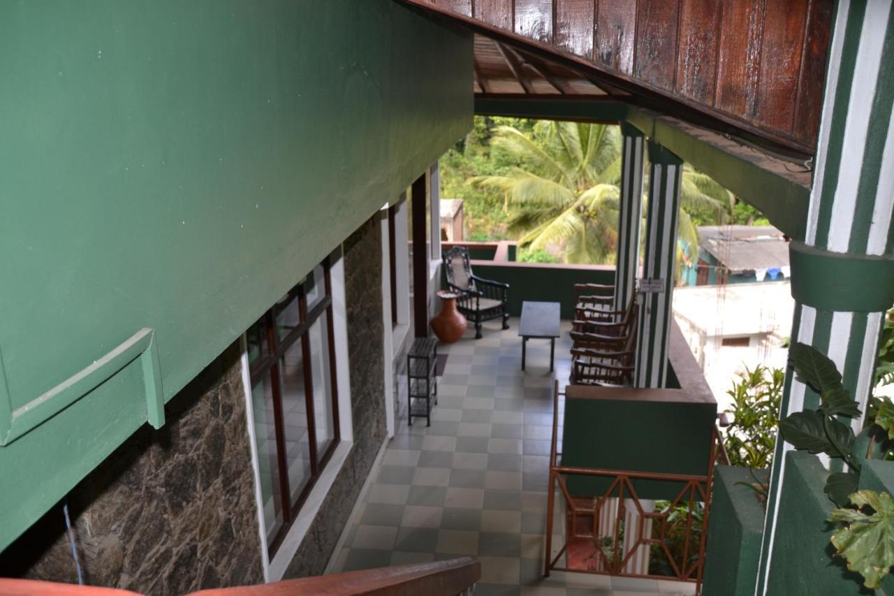 Green Woods Guest Kandy Dış mekan fotoğraf